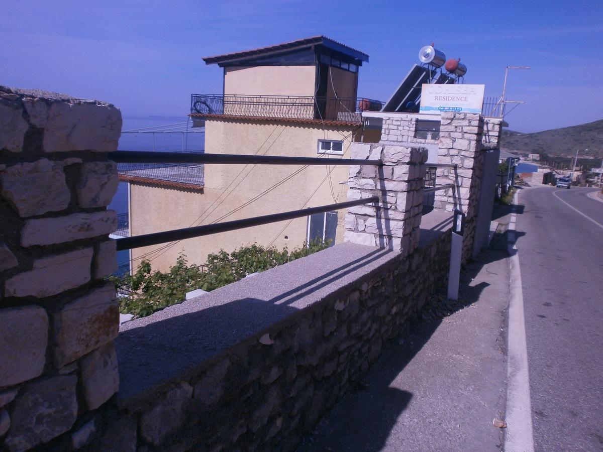 Odhisea Hotel Restaurant 체파로 외부 사진
